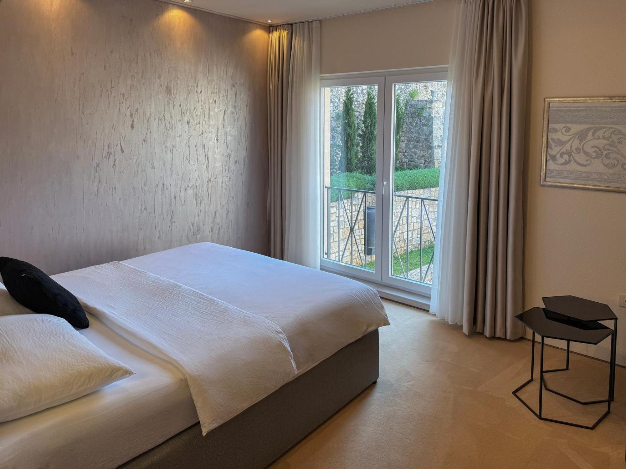 Shangri La Mansion Mostar Exterior photo