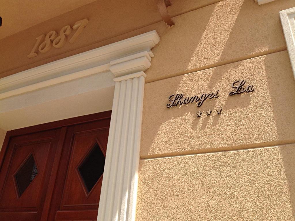 Shangri La Mansion Mostar Exterior photo